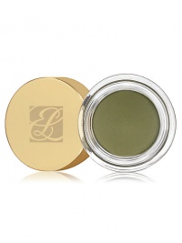 Stay-true color. 15-hour wear. Double Wear Stay-in-Place ShadowCreme delivers intense eye color that lasts and goes on fast. It's stay-true color at your fingertips with matte to demi-pearl finishes. Creamy formula goes on smoothly, blends easily. Seamless coverage won't crease or fade. Can be worn alone or layered under powder eyeshadow. For all skintypes and ideal for mature skin as it minimizes pulling and tugging of the delicate eyelid. Stay-true color. 15-hour wear. Double Wear Stay-in-Place ShadowCreme delivers intense eye color that lasts and goes on fast. It's stay-true color at your fingertips with matte to demi-pearl finishes. Creamy formula goes on smoothly, blends easily. Seamless coverage won't crease or fade. Can be worn alone or layered under powder eyeshadow. For all skintypes and ideal for mature skin as it minimizes pulling and tugging of the delicate eyelid.