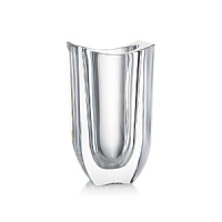 Rogaska explores artful minimalism with this stunning vase, a masterful piece that accentuates your modern home décor with fresh cut flowers. Rogaska explores artful minimalism with this stunning vase, a masterful piece that accentuates your modern home décor with fresh cut flowers.