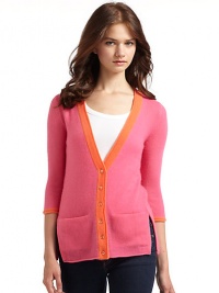 THE LOOKContrast tipped V-neck, placket and cuffsThree-quarter length sleevesButton frontDual front slash pocketsSide vents with bright tipping insideTHE FITAbout 25 from shoulder to hemTHE MATERIALCashmereCARE & ORIGINDry cleanImportedModel shown is 5'9 (175cm) wearing US size Small. THE LOOKContrast tipped V-neck, placket and cuffsThree-quarter length sleevesButton frontDual front slash pocketsSide vents with bright tipping insideTHE FITAbout 25 from shoulder to hemTHE MATERIALCashmereCARE & ORIGINDry cleanImportedModel shown is 5'9 (175cm) wearing US size Small.