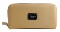 Kenneth Cole New York Women's Genuine Leather Clutch Style 151210/k08 Msrp $70 (Tan) Kenneth Cole New York Women's Genuine Leather Clutch Style 151210/k08 Msrp $70 (Tan)