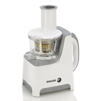 Create delicious juices packed with natural nutrients with the Fagor Slow Juicer. Using a precise two-step slow juicing process that extracts juice twice from fruits and vegetables without shredding or grinding, it allows you to consume more organic vitamins and minerals in one glass. Create delicious juices packed with natural nutrients with the Fagor Slow Juicer. Using a precise two-step slow juicing process that extracts juice twice from fruits and vegetables without shredding or grinding, it allows you to consume more organic vitamins and minerals in one glass.