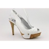 G By Guess Cabelle2 Peep Toe Platforms Heels Shoes White Womens