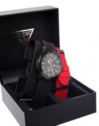 GUESS U10660G1 Dynamic Sport Watch with Two Interchange GUESS U10660G1 Dynamic Sport Watch with Two Interchange