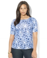 Lauren Ralph Lauren's chic boat neckline and beautiful floral print infuse a classic cotton jersey plus size tee with an elegant vintage aesthetic. Lauren Ralph Lauren's chic boat neckline and beautiful floral print infuse a classic cotton jersey plus size tee with an elegant vintage aesthetic.