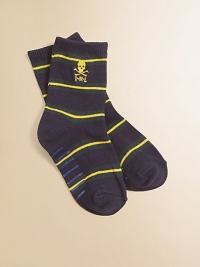 An embroidered logo skull adds an edgy touch to this boldly striped, cushy design.78% cotton/17% nylon/3% other/1% rubber/1% spandexMachine washImported An embroidered logo skull adds an edgy touch to this boldly striped, cushy design.78% cotton/17% nylon/3% other/1% rubber/1% spandexMachine washImported