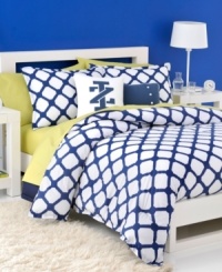 A deep blue and white palette renders a simply soothing look in this Trellis comforter set from Izod, featuring a geometric trellis design with subtle zigzag borders for an edgy touch. A deep blue and white palette renders a simply soothing look in this Trellis comforter set from Izod, featuring a geometric trellis design with subtle zigzag borders for an edgy touch.