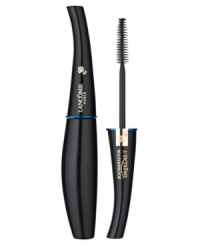 Instant Extensions Lenghtening Mascara. Exclusive Fibrestretch™ formula with supple fibers extends lashes to the extreme. Patented extreme lash brush weaves on lash extensions. No smudging. No clumping. Just extreme length and ultra-long waterproof wear.