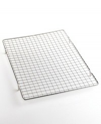 The pros approach to perfect cookies, cakes and other culinary creations! Made from heavy-duty stainless steel, this cooling rack airs out your baked greats on a slotted design that is dishwasher safe. The pros approach to perfect cookies, cakes and other culinary creations! Made from heavy-duty stainless steel, this cooling rack airs out your baked greats on a slotted design that is dishwasher safe.