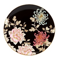 Painted Camellia brings vintage florals to life with just the right amount of color to make the dinner table unique. Draped against a gold-rimmed white canvas, delicate painted florals create a beautiful melodic feel. The salad plate, defined by a rich black background, is artfully juxtaposed to its white-bodied counterpart for a dramatic contrast. Painted Camellia brings vintage florals to life with just the right amount of color to make the dinner table unique. Draped against a gold-rimmed white canvas, delicate painted florals create a beautiful melodic feel. The salad plate, defined by a rich black background, is artfully juxtaposed to its white-bodied counterpart for a dramatic contrast.