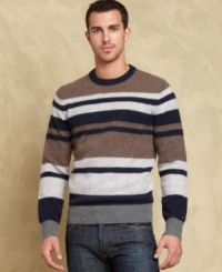 Get your layers lined up for fall with this crew neck sweater from Tommy Hilfiger. Get your layers lined up for fall with this crew neck sweater from Tommy Hilfiger.