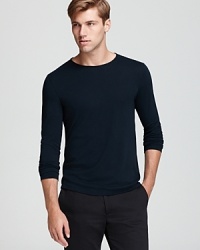 This modern basic from John Varvatos USA LUXE offers everyday reliability and a masculine edge. This modern basic from John Varvatos USA LUXE offers everyday reliability and a masculine edge.