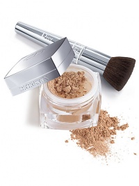 DIORSKIN NUDE FRESH GLOW POWDER SPF 10 A complexion revolution. An ultra light loose powder that invisibly hydrates and gives skin a radiant, natural, fresh glow like ideal, flawless, bare skin. Naturally beautiful shades to wear alone or layer over DiorSkin Nude Makeup. Dior's gleaming Loose Powder Brush is sold separately. 
