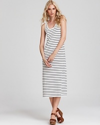 An effortless summer choice, this Soft Joie dress boasts narrow stripes for a cool, nautical feel. An effortless summer choice, this Soft Joie dress boasts narrow stripes for a cool, nautical feel.
