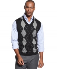 Add argyle to any outfit with this wool-blend Club Room sweater vest for an updated office look that will get you noticed. Add argyle to any outfit with this wool-blend Club Room sweater vest for an updated office look that will get you noticed.
