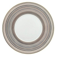 Inspired by Milleraies, Raynaud's spearhead tableware set, Attraction boasts a freer, more modern design with alternating narrow and wide stripes. It will embellish any table with its shades of pink and red, enhanced with mauve and orange and underscored subtle shades of green and brown. Inspired by Milleraies, Raynaud's spearhead tableware set, Attraction boasts a freer, more modern design with alternating narrow and wide stripes. It will embellish any table with its shades of pink and red, enhanced with mauve and orange and underscored subtle shades of green and brown.