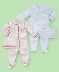 Go dotty for this adorable sleeper and hat set that will send your little teddy bear off to dreamland in no time. Go dotty for this adorable sleeper and hat set that will send your little teddy bear off to dreamland in no time.