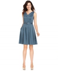 Crisp pleats and breezy cotton make Jones New York's belted dress a tailored classic season after season. Crisp pleats and breezy cotton make Jones New York's belted dress a tailored classic season after season.