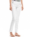 Make Style&co.'s petite white skinny jeans a summer staple! Pair with your favorite sandals for a complete look.