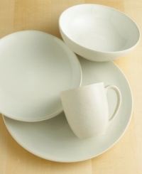 Mix and match these splashes of color for a tabletop with endless possibility! The modern coupe shape and two-tone hues mean the Colorwave Cream Coupe 4-piece place settings from Noritake will bring life to any décor. Select pieces in your favorite shades to create a customized dinnerware and dishes collection. Mix and match these splashes of color for a tabletop with endless possibility! The modern coupe shape and two-tone hues mean the Colorwave Cream Coupe 4-piece place settings from Noritake will bring life to any décor. Select pieces in your favorite shades to create a customized dinnerware and dishes collection.