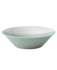 Perfect for every day, the 1815 serving bowl from Royal Doulton features sturdy white porcelain streaked with pale green for serene, understated style. Perfect for every day, the 1815 serving bowl from Royal Doulton features sturdy white porcelain streaked with pale green for serene, understated style.
