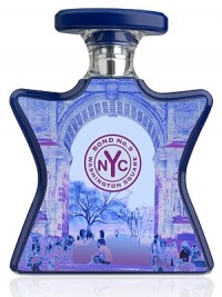 Washington Square that outspoken patch of greenery with built-in bocce courts, chess tables, Scrabble zone and (not to forget) its own triumphal arch. Washington Square, the eau de parfum, pairs the old-fashion purple rose with tarragon, vetiver, and an unexpected leather accord.The result is an assertively dissent scent that never forgets to be beautiful. It has a female-male crossover appeal, whose balance is on the female side. Washington Square that outspoken patch of greenery with built-in bocce courts, chess tables, Scrabble zone and (not to forget) its own triumphal arch. Washington Square, the eau de parfum, pairs the old-fashion purple rose with tarragon, vetiver, and an unexpected leather accord.The result is an assertively dissent scent that never forgets to be beautiful. It has a female-male crossover appeal, whose balance is on the female side.