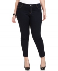 Team all your fave tops with Jessica Simpson's plus size jeggings, finished by a dark wash. Team all your fave tops with Jessica Simpson's plus size jeggings, finished by a dark wash.