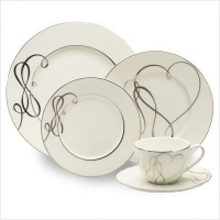 Mikasa Love Story 5-Piece Placesetting, Service For One Mikasa Love Story 5-Piece Placesetting, Service For One