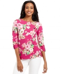Feminine florals bloom on Charter Club's crisp top. It looks thoroughly modern with skinny jeans in winter white. Feminine florals bloom on Charter Club's crisp top. It looks thoroughly modern with skinny jeans in winter white.