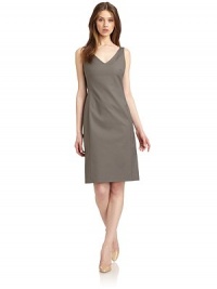 THE LOOKV-neckSleevelessBust dartsPrincess seams and topstitching detailsSide zip closureBack v-neckOffset vented back hemTHE FITAbout 39 from shoulder to hemTHE MATERIAL97% cotton/3% lycraCARE & ORIGINDry cleanMade in ItalyModel shown is 5'10 (177cm) wearing US size 4. THE LOOKV-neckSleevelessBust dartsPrincess seams and topstitching detailsSide zip closureBack v-neckOffset vented back hemTHE FITAbout 39 from shoulder to hemTHE MATERIAL97% cotton/3% lycraCARE & ORIGINDry cleanMade in ItalyModel shown is 5'10 (177cm) wearing US size 4.
