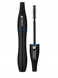 Waterproof Custom Volume Mascara. Control the waterproof volume up to 6 times for ultra-resistant lashes with 16 hours of wear. Exclusive Softshield - Waterproof formula wraps and seals lashes one layer at a time. Soft, supple lashes with no smudging or clumping. Patented Powerfull brush intensifies lashes from root to tip. Waterproof Custom Volume Mascara. Control the waterproof volume up to 6 times for ultra-resistant lashes with 16 hours of wear. Exclusive Softshield - Waterproof formula wraps and seals lashes one layer at a time. Soft, supple lashes with no smudging or clumping. Patented Powerfull brush intensifies lashes from root to tip.