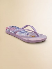 Everyone's favorite flip flops, now for your little one, gets an update with a fantastical Disney princess print and thin straps for added comfort and style.Slip-on stylePVC upperRubber soleMade in Brazil Everyone's favorite flip flops, now for your little one, gets an update with a fantastical Disney princess print and thin straps for added comfort and style.Slip-on stylePVC upperRubber soleMade in Brazil