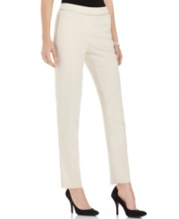Satin piping gives these skinny trousers from Jones New York a tuxedo-inspired vibe. Pair them with the matching blazer for a chic ensemble! Satin piping gives these skinny trousers from Jones New York a tuxedo-inspired vibe. Pair them with the matching blazer for a chic ensemble!