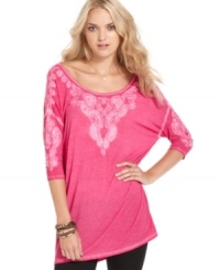 Sequins and soutache details lend a glam look to a boho appeal on this Free People tunic tee! Sequins and soutache details lend a glam look to a boho appeal on this Free People tunic tee!