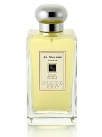 Jo Malone's first fragrance, created as gift for her twenty skin care clients, blends the warmth of sandalwood and cedarwood with nutmeg and ginger for an unexpected scent. 