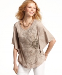 Style&co. gets natural with a subtle, tonal floral print atop a softly-flowing batwing sleeve tunic! Style&co. gets natural with a subtle, tonal floral print atop a softly-flowing batwing sleeve tunic!