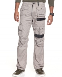 Bring the look of the flight deck to your street wear with these flight pants from Sean John. Bring the look of the flight deck to your street wear with these flight pants from Sean John.