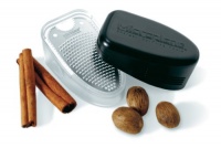 Microplane Grate and Shake Nutmeg Grinder/Grater, Black Microplane Grate and Shake Nutmeg Grinder/Grater, Black