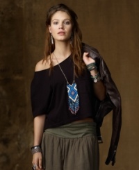 The perfect backdrop for your wildest accessories (think big baubles and multitudes of chic chains), Denim & Supply Ralph Lauren's solid cotton jersey tee is soft, slouchy and cropped, just the way you like it. The perfect backdrop for your wildest accessories (think big baubles and multitudes of chic chains), Denim & Supply Ralph Lauren's solid cotton jersey tee is soft, slouchy and cropped, just the way you like it.