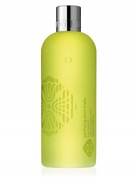 Purifying Plum-Kadu Hair Wash. Rise about the rigors of modern life with this fortifying and protecting, gentle hair wash with its uplifting aromas of jasmine, tuberose and cardamom. Active extracts of plum-kadu and morning tree help boost resistance and shield hair from damage caused by the environment, smoke and pollution. 10 oz. 