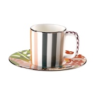Missoni has created a multicolored décor that has been inspired by the colors of flowers and leaves of the tropical forest. This fantasy brings particular warmth to the most important pieces of the collection, standing out clearly on the white surface of the porcelain. Missoni has created a multicolored décor that has been inspired by the colors of flowers and leaves of the tropical forest. This fantasy brings particular warmth to the most important pieces of the collection, standing out clearly on the white surface of the porcelain.