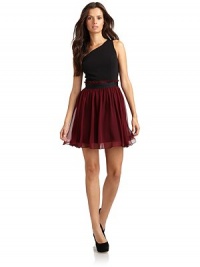 THE LOOKOne-shoulder silhouetteContrasting, gently pleated chiffon skirtSide zip with hook-and-eye closureTHE FITAbout 32 from shoulder to hemTHE MATERIALSilkFully linedCARE & ORIGINDry cleanImportedModel shown is 5'9½ (176cm) wearing US size 4. THE LOOKOne-shoulder silhouetteContrasting, gently pleated chiffon skirtSide zip with hook-and-eye closureTHE FITAbout 32 from shoulder to hemTHE MATERIALSilkFully linedCARE & ORIGINDry cleanImportedModel shown is 5'9½ (176cm) wearing US size 4.