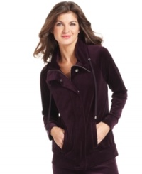 Snuggle into Jones New York Signature's soft velvet jacket. Check out the matching pants to make a weekend-ready ensemble! Snuggle into Jones New York Signature's soft velvet jacket. Check out the matching pants to make a weekend-ready ensemble!