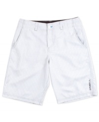 Whether you give your neighbor a wave or at the beach catching the next wave, O'Neill has you covered in this hybrid walk short and boardshort. Whether you give your neighbor a wave or at the beach catching the next wave, O'Neill has you covered in this hybrid walk short and boardshort.