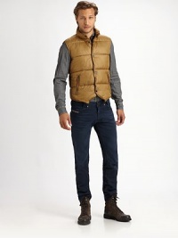 Update your cool-weather look with this hunter-inspired design. Stand collarFront snap closure Sleeveless Seam details Side zipper pockets Cutaway hem Logo detailBack buckle tab accent Back notch hemAbout 25 from shoulder to hem 50% nylon/50% polyesterFully linedFill: polyesterDry clean Imported Update your cool-weather look with this hunter-inspired design. Stand collarFront snap closure Sleeveless Seam details Side zipper pockets Cutaway hem Logo detailBack buckle tab accent Back notch hemAbout 25 from shoulder to hem 50% nylon/50% polyesterFully linedFill: polyesterDry clean Imported