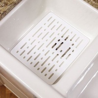 Rubbermaid 1G1706WHT Evolution Small Sink Mat, White Rubbermaid 1G1706WHT Evolution Small Sink Mat, White