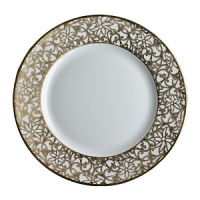 The very intricate design found on this pattern is directly inspired by the decorative motifs of the Rensaissance. This is evident on the metalwork and flatware pieces with engraved handles that were produced during that period in Toledo, Spain. This inspiration is picked up again in the plant-related theme of the design: leaves, vines and flowers interweave and form volutes, a characteristic ornamental motif of that period, created by spiraling scrolls and whorls.