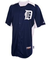 Hit it out of the park. Get into the swing of team spirit in this Detroit Tigers MLB jersey from Majestic. Hit it out of the park. Get into the swing of team spirit in this Detroit Tigers MLB jersey from Majestic.