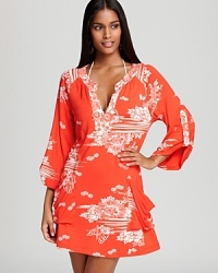 An Eastern-influenced print transports this Nanette Lepore coverup (and your poolside style) from ordinary to exotic. An Eastern-influenced print transports this Nanette Lepore coverup (and your poolside style) from ordinary to exotic.