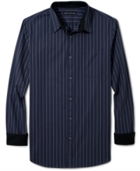Great solo or under your favorite blazer or sweater, this DKNY Jeans button down is a classic. Great solo or under your favorite blazer or sweater, this DKNY Jeans button down is a classic.