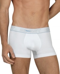 Stay dry and comfortable while maximizing your movement with the boxer briefs from 2(xist). Stay dry and comfortable while maximizing your movement with the boxer briefs from 2(xist).